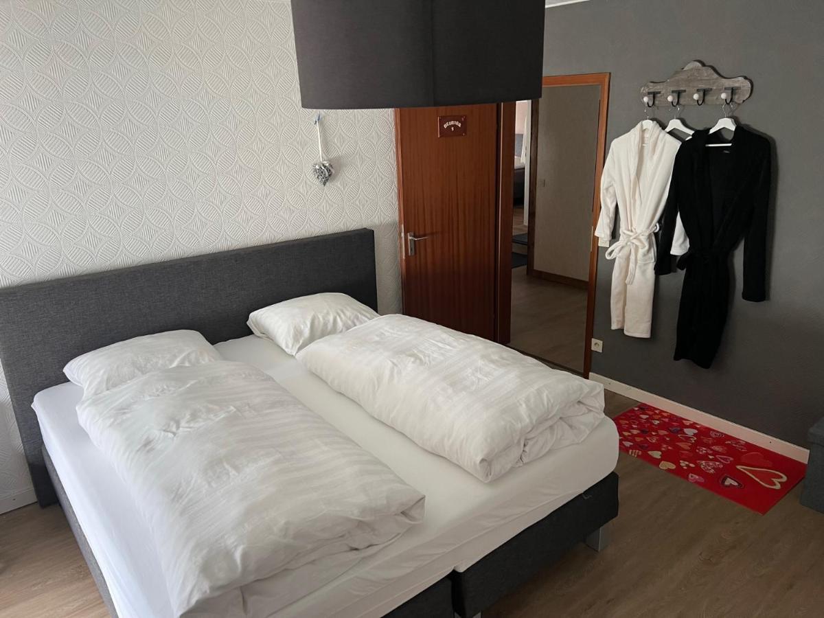 Pension Burgklause Schönecken Extérieur photo